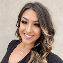 Faith Bell Headshot